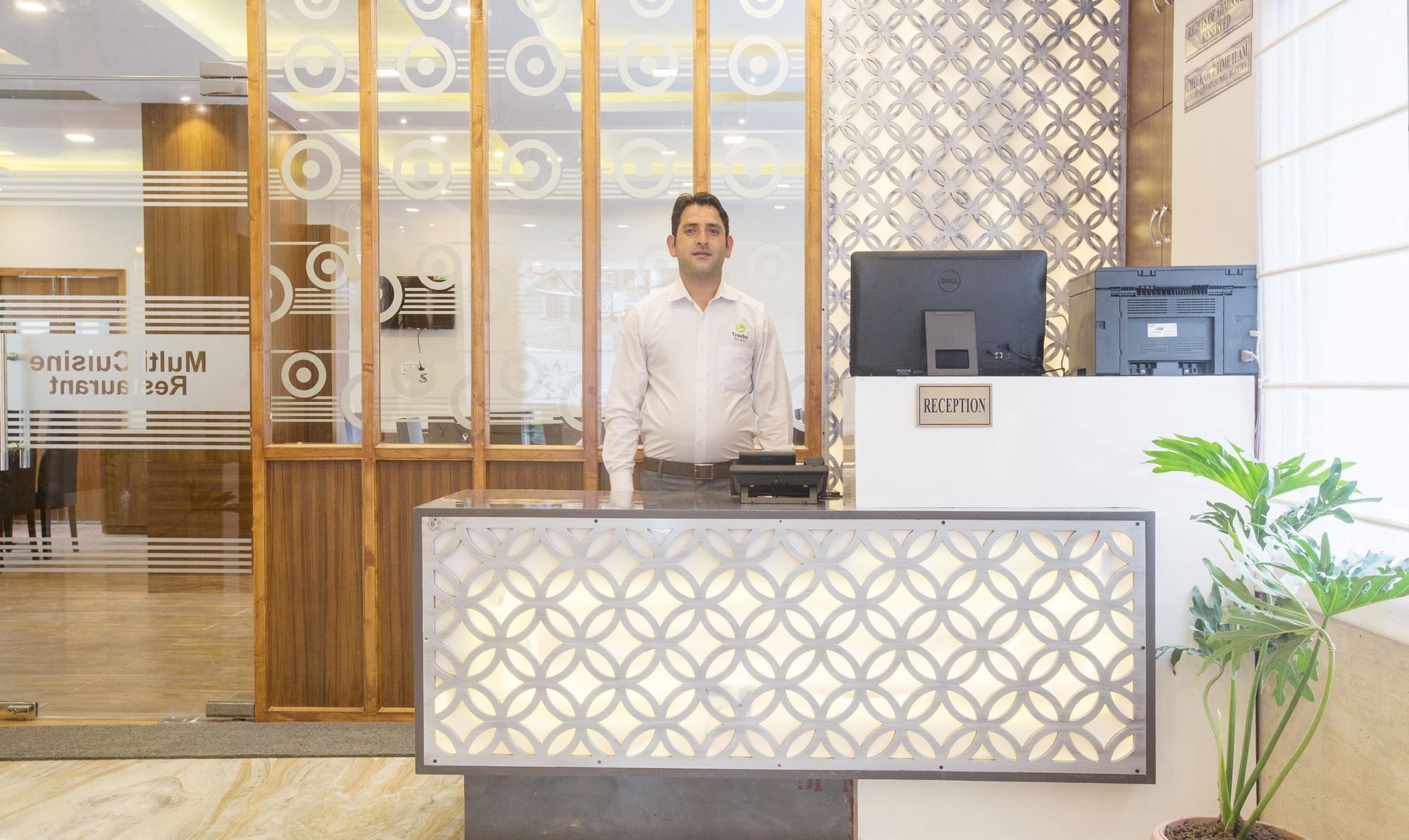 Готель Treebo Sc Residency Manali Екстер'єр фото