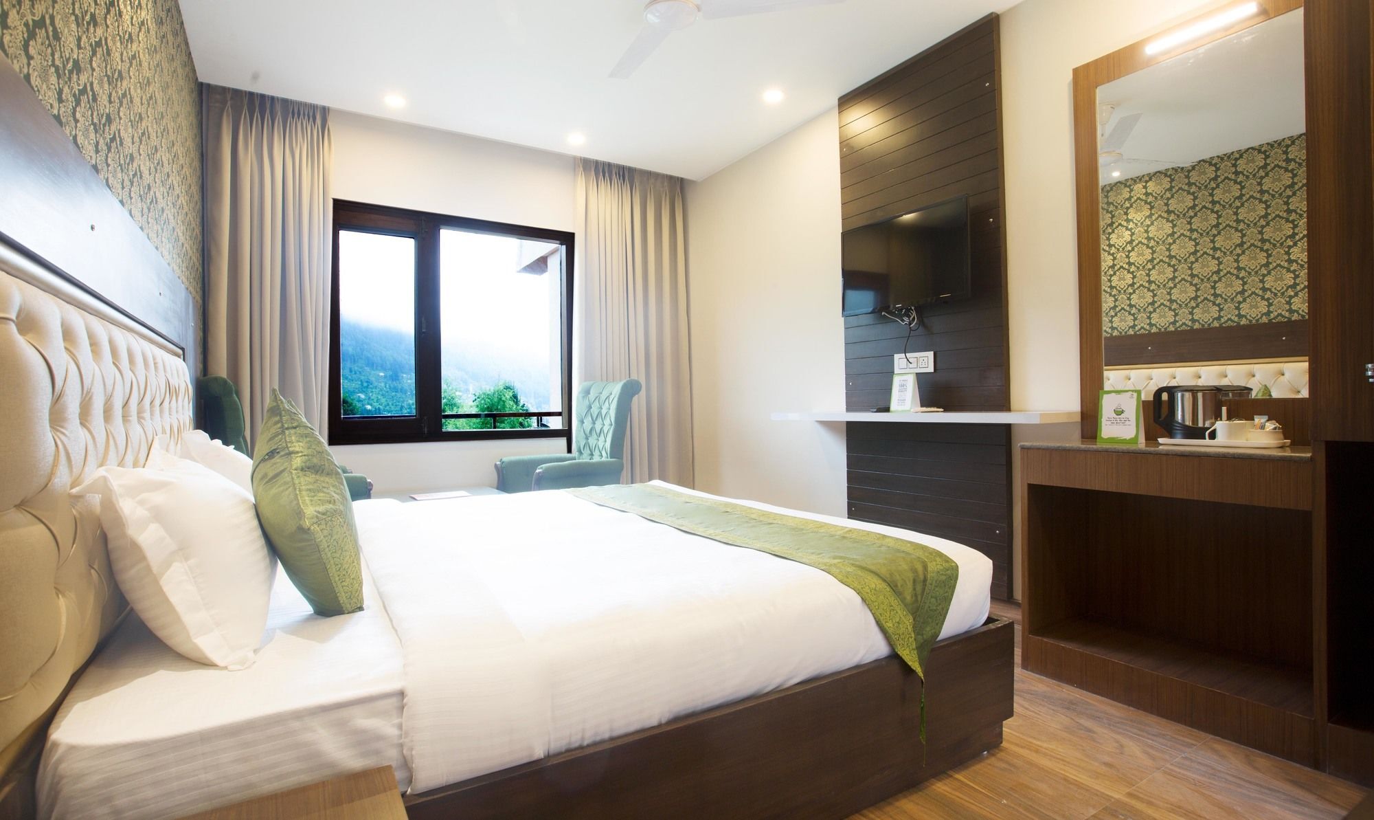 Готель Treebo Sc Residency Manali Екстер'єр фото